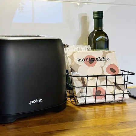 Skyroom - Sauna, Family-friendly & Skyline Views * ヘルシンキ