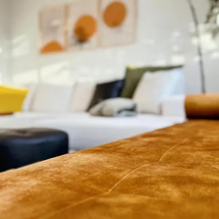 Skyroom - Sauna, Family-friendly & Skyline Views Helsinki