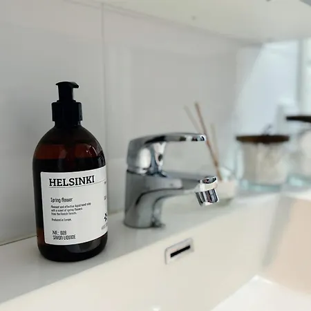 Skyroom - Sauna, Family-friendly & Skyline Views * Helsingfors